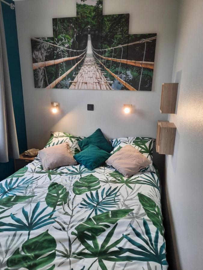 Le Magdad Apartment Rochefort  Ngoại thất bức ảnh