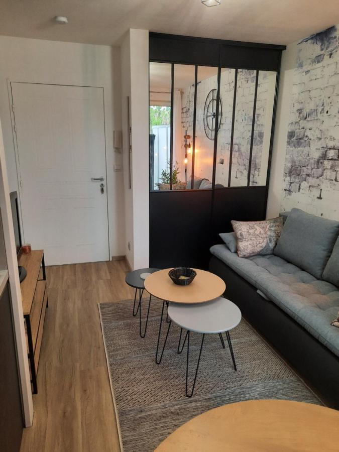 Le Magdad Apartment Rochefort  Ngoại thất bức ảnh