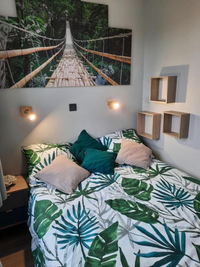 Le Magdad Apartment Rochefort  Ngoại thất bức ảnh